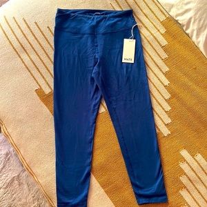 MATE THE LABEL Organic Stretch Leggings in HYDRO (Blue) - L (NWT)
